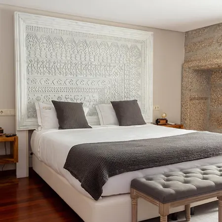 Recanto De Passos - *