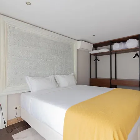 Recanto De Passos - *