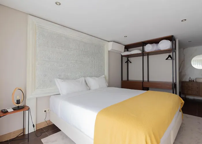 Recanto De Passos - *